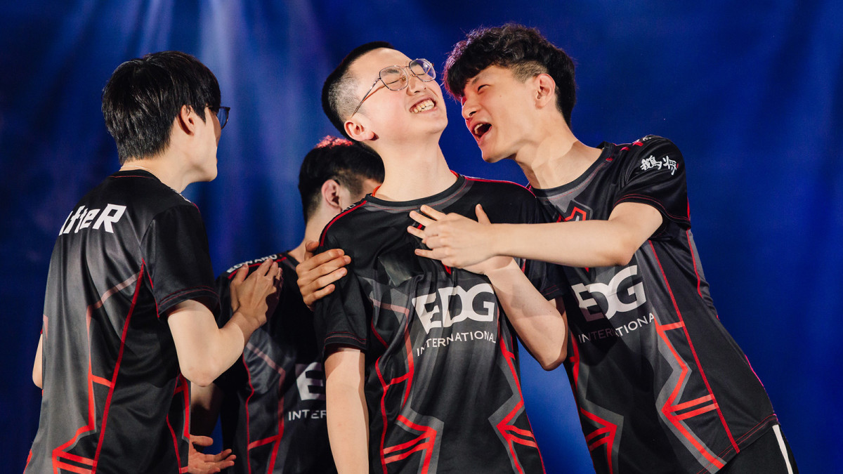 Edward Gaming celebration VALORANT